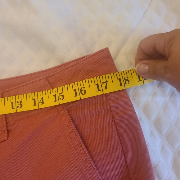 L.L. Bean Favorite Fit Shorts cinnamon colored - Picture 6 of 7